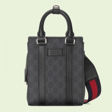 Gucci 696010 K5RLN 1095 GG Supreme迷你托特包